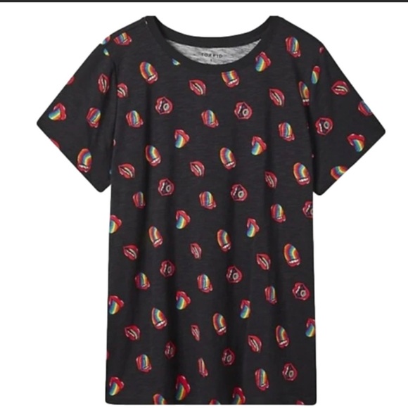 NWT Torrid Pride Rainbow Lips Print Soft Tee - Picture 4 of 6